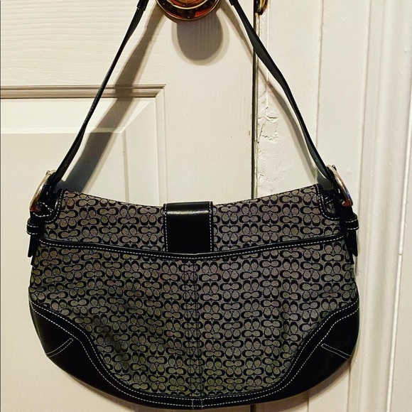 Authentic Coach Handbag - Picture 5 of 5